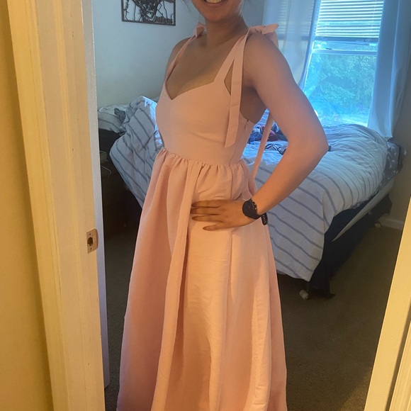 BHLDN ELANOR SHOULDER-TIE V-NECK TAFFETA A-LINE GOWN Size 8 NWT - Picture 2 of 4